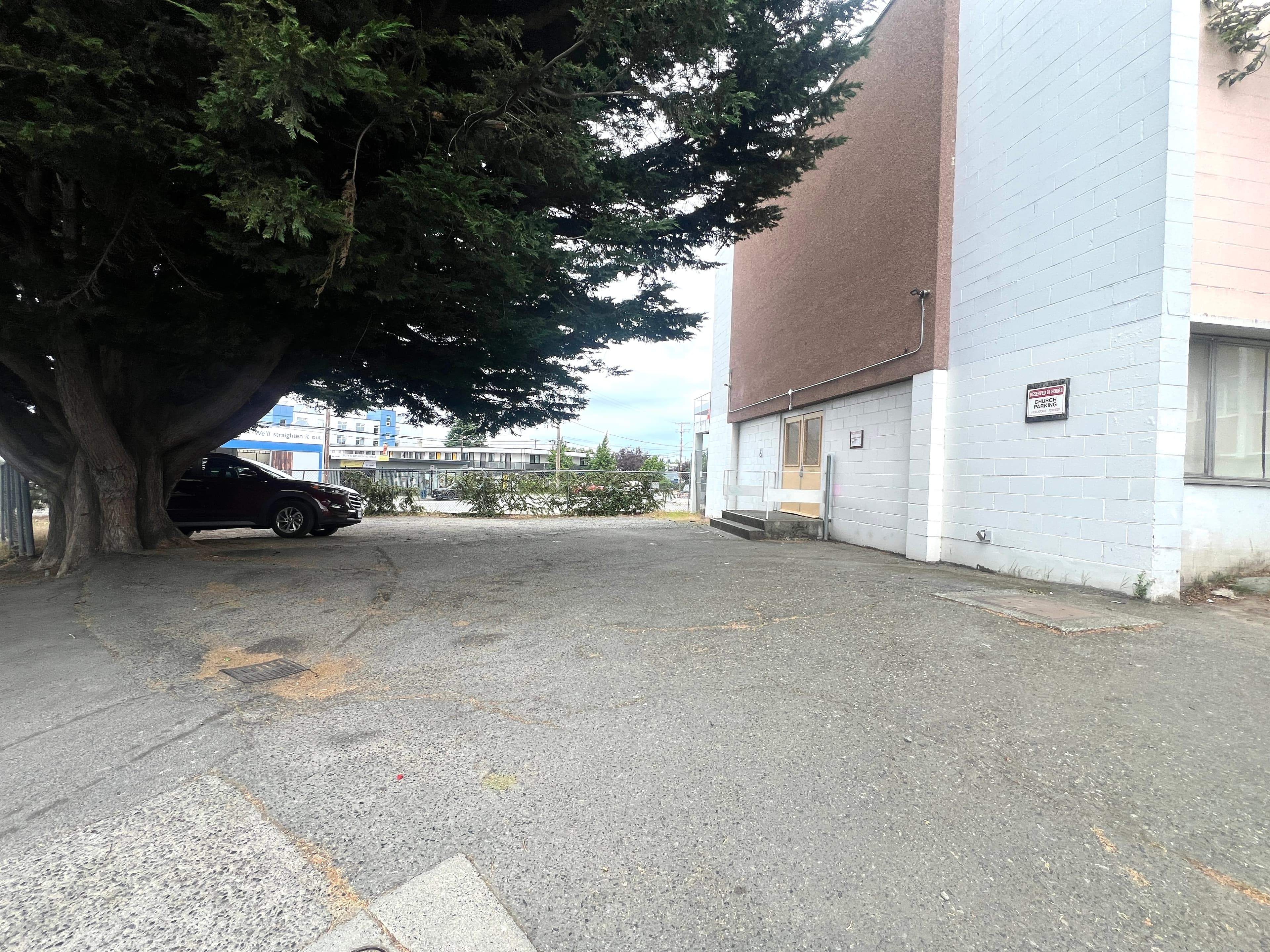 Free parking available at Centennial United Church